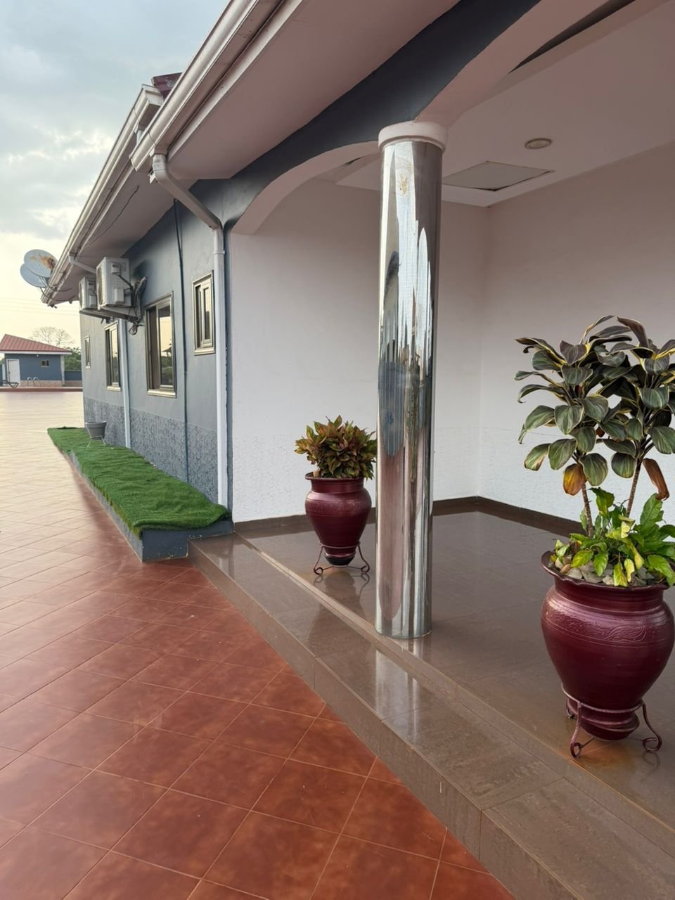 Villa Kam guest area